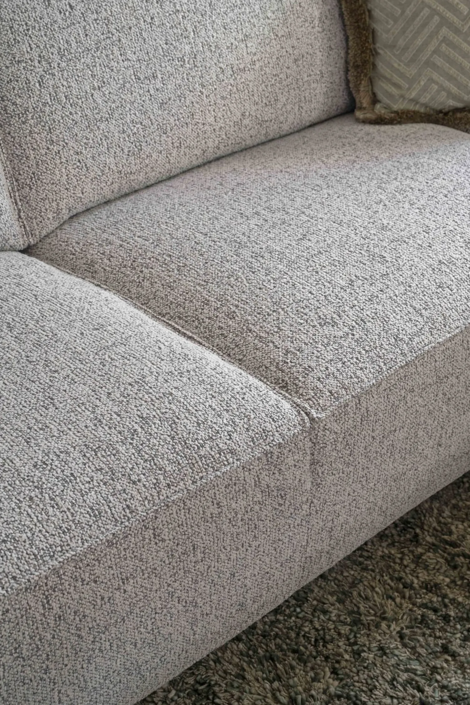 U-Banken-Montèl 40-4 U-bank Ash Grey