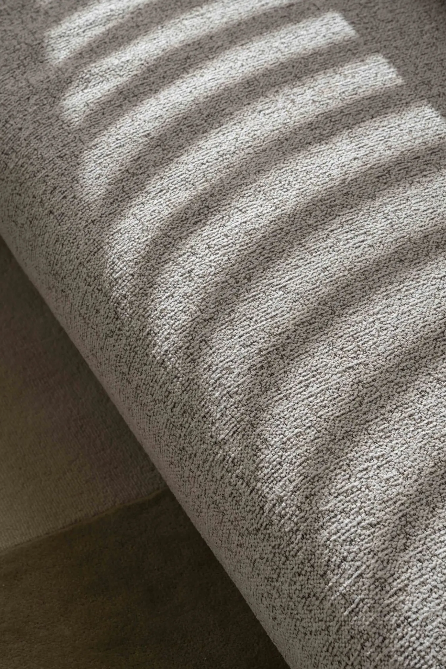U-Banken-Montèl 40-4 U-bank Ash Grey