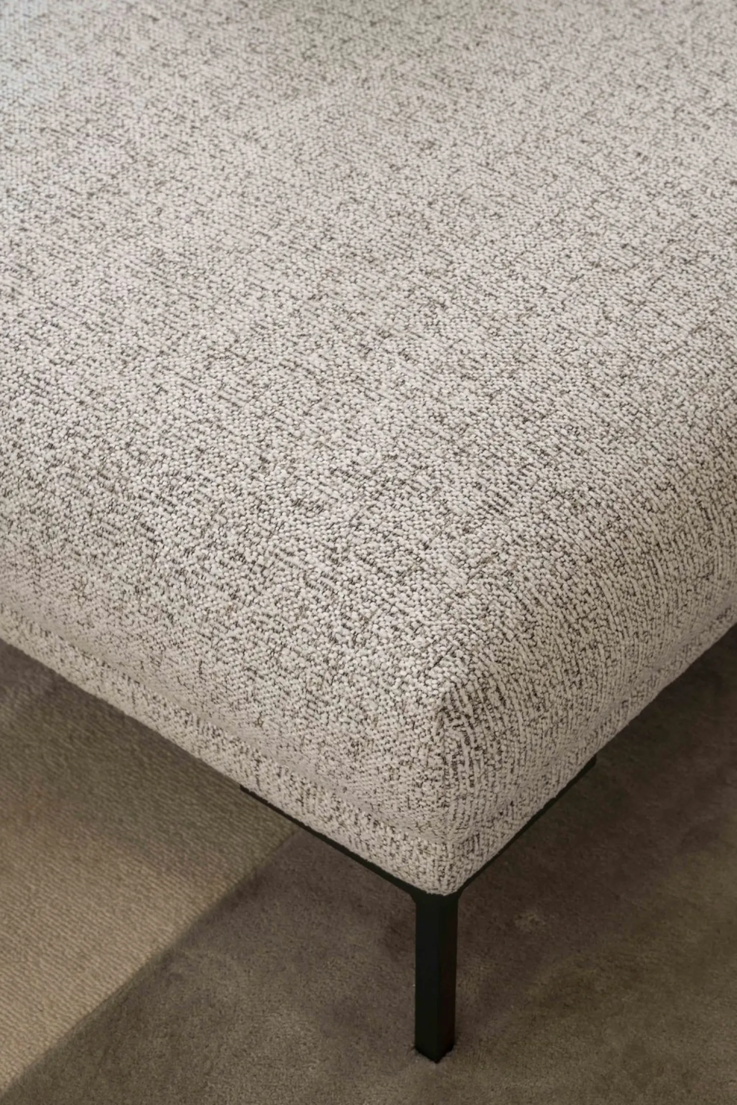 U-Banken-Montèl 40-4 U-bank Ash Grey
