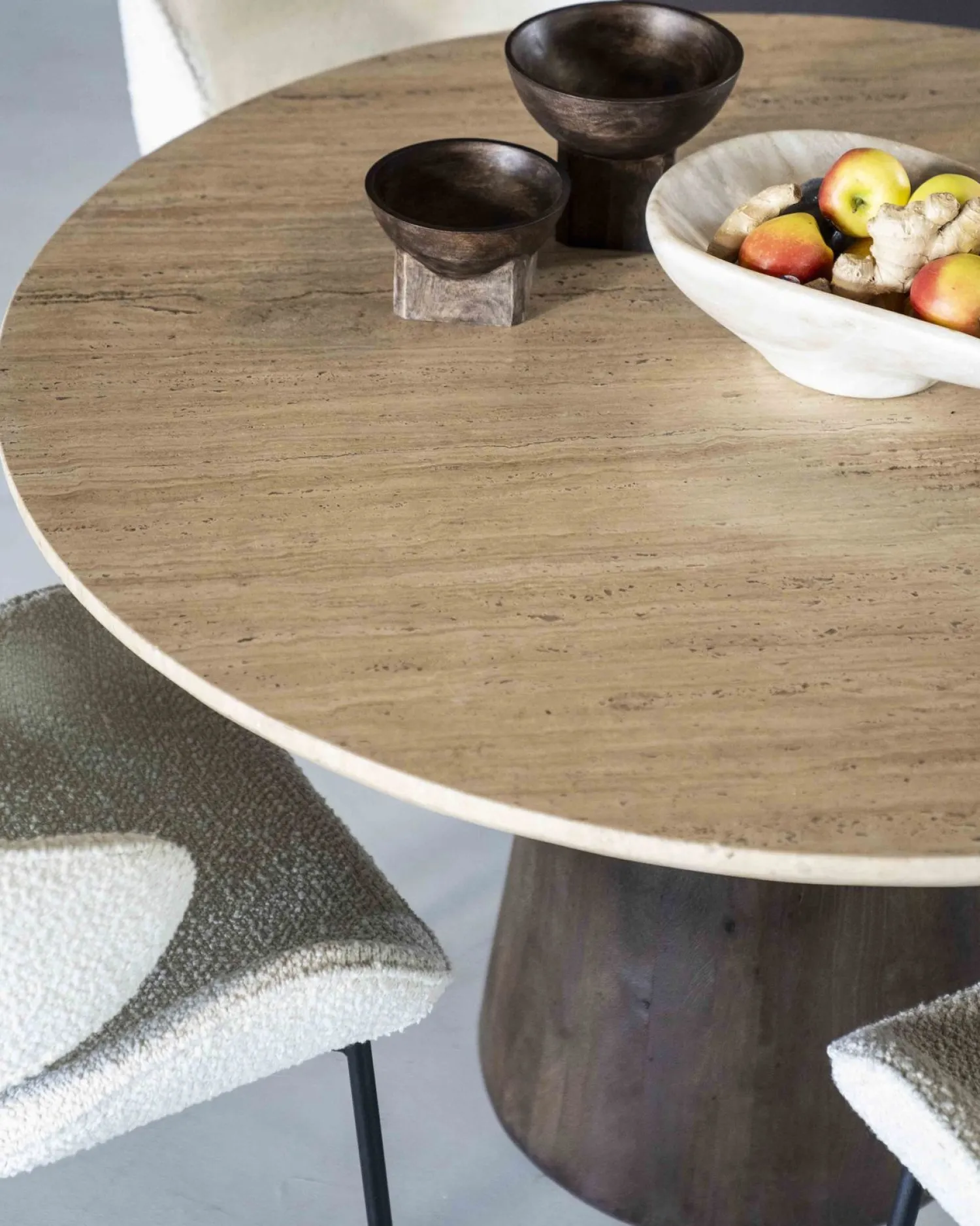 Houten Eettafels|Ronde Eettafels-Eleonora Aikin Eettafel Beige, Creme, Bruin