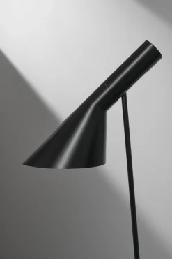 Design Vloerlampen|Vloerlampen-Louis Poulsen AJ Vloerlamp Black