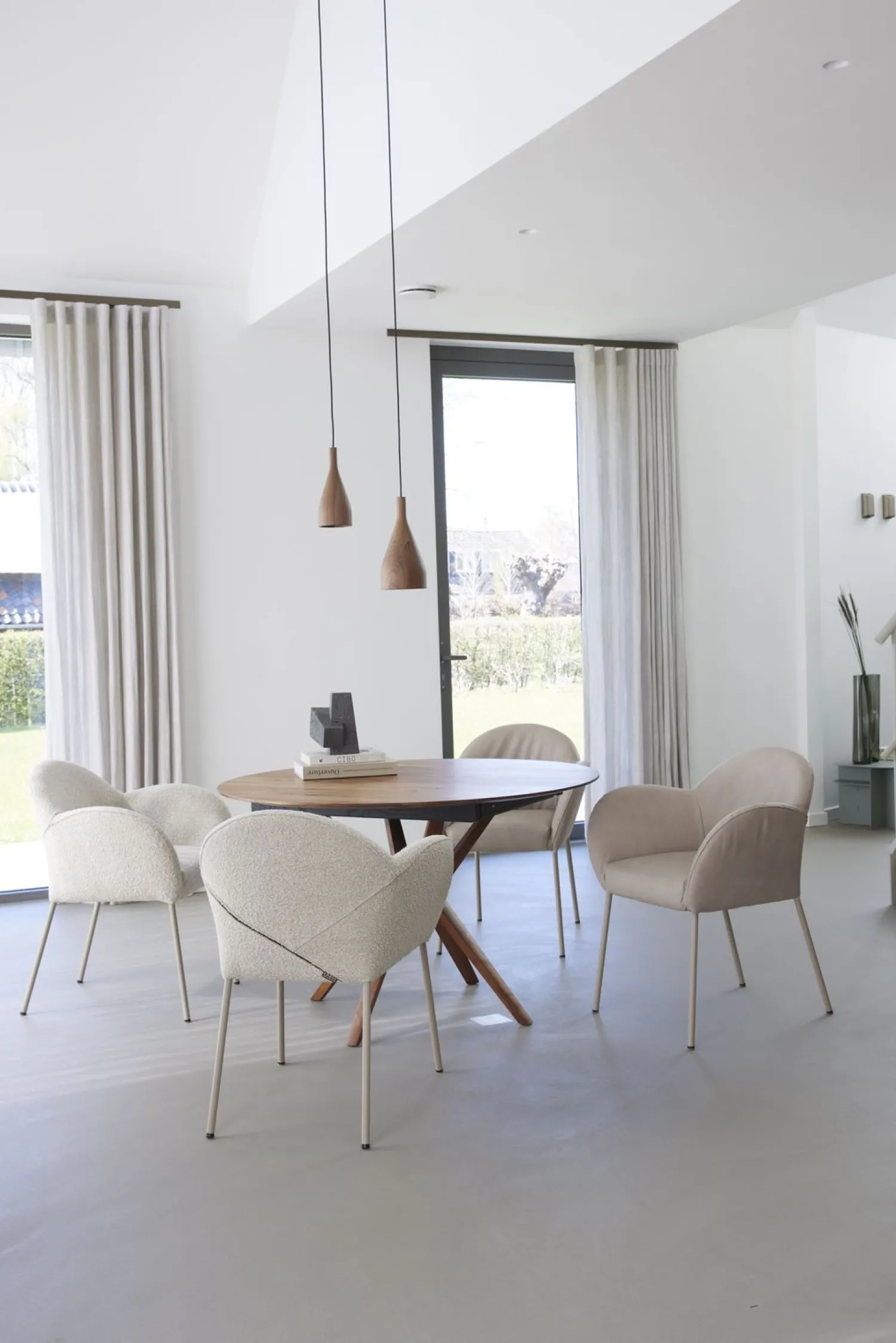 Design Stoelen|Eetkamerstoelen Met Armleuning-LABEL Vandenberg Aletta Eetkamerstoel Beige