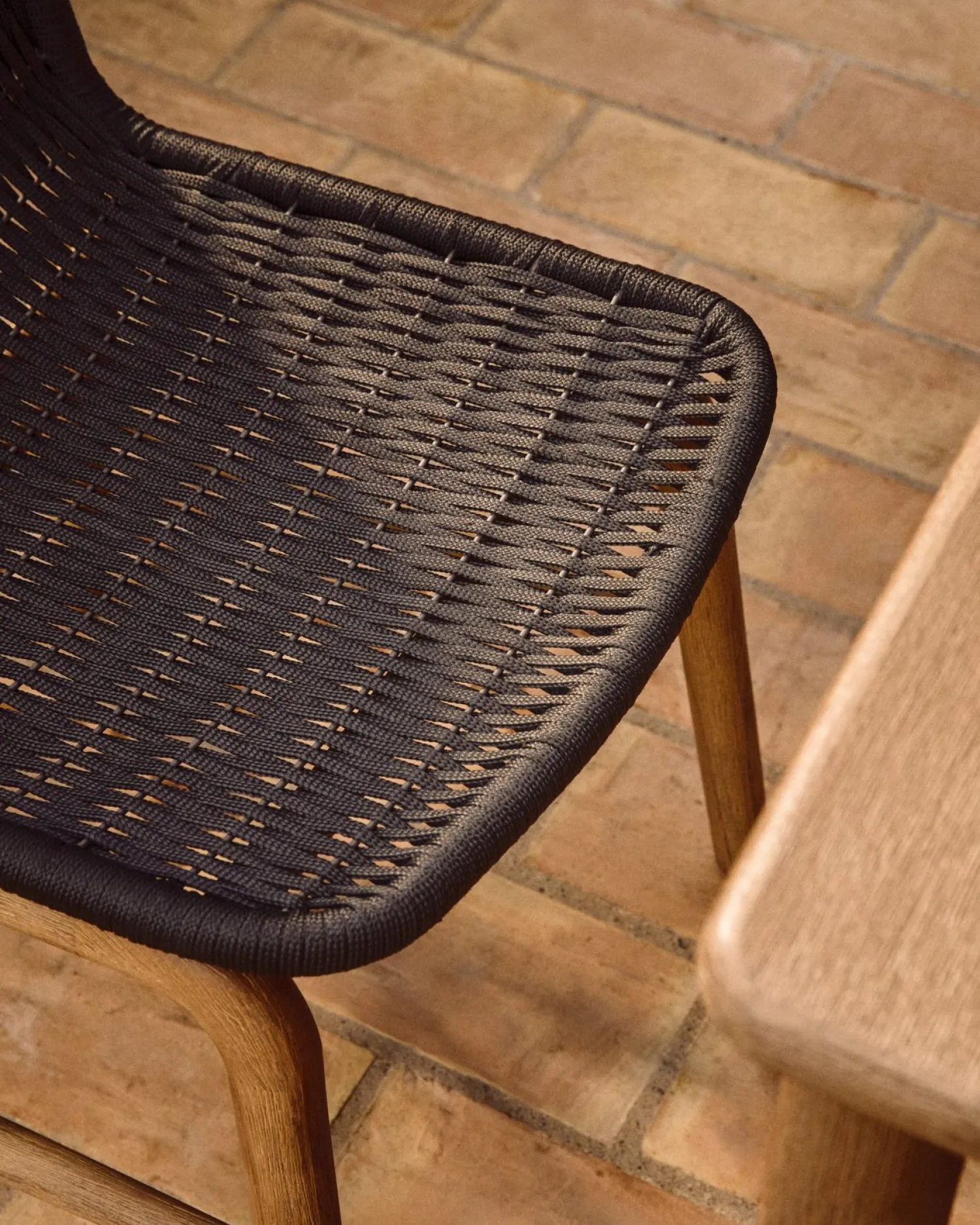 Tuinstoelen-Kave Home Alipa Tuinstoel Antraciet