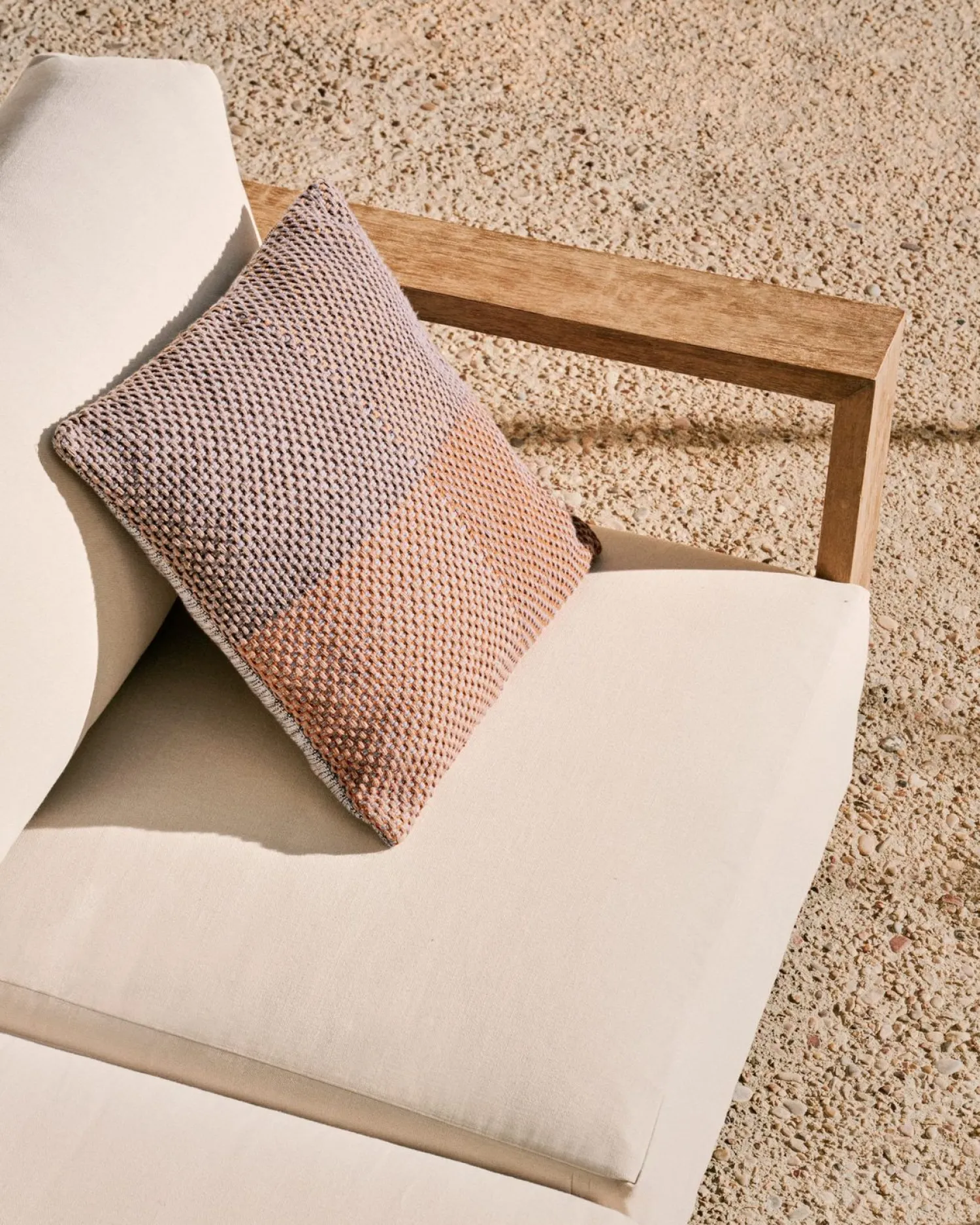 Tuinbanken|Zitbanken-Kave Home Ambra 2-Zitsbank Beige