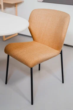 Eetkamerstoelen Zonder Armleuning-Eijerkamp Collectie Andrew Eetkamerstoel Yellow