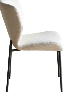 Eetkamerstoelen Zonder Armleuning-Eijerkamp Collectie Andrew Eetkamerstoel Beige