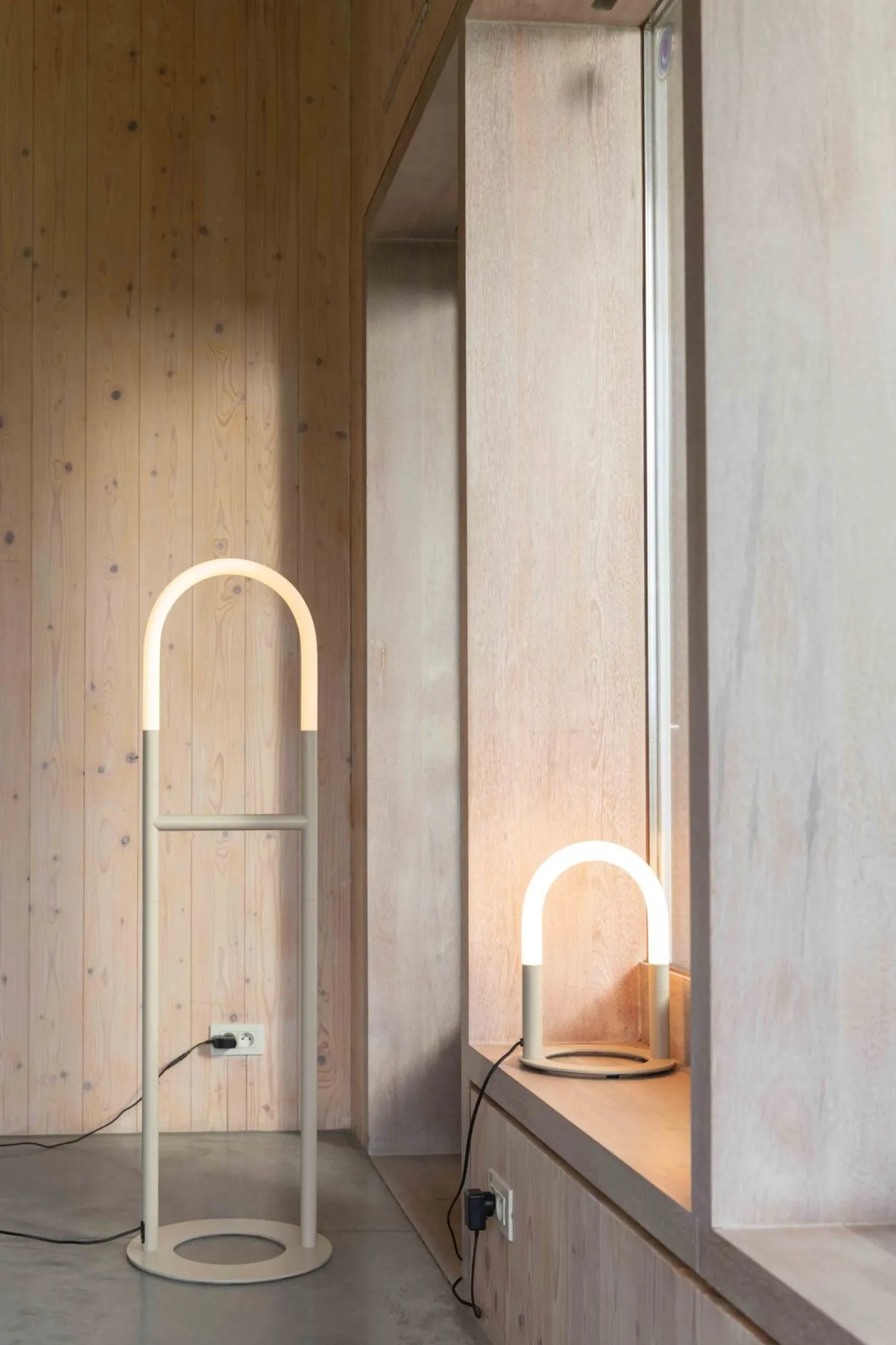 Design Vloerlampen|Vloerlampen-Zuiver Arch Vloerlamp Beige