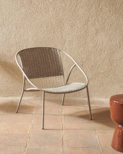 Tuinstoelen-Kave Home Atrani Outdoor Fauteuil Taupe