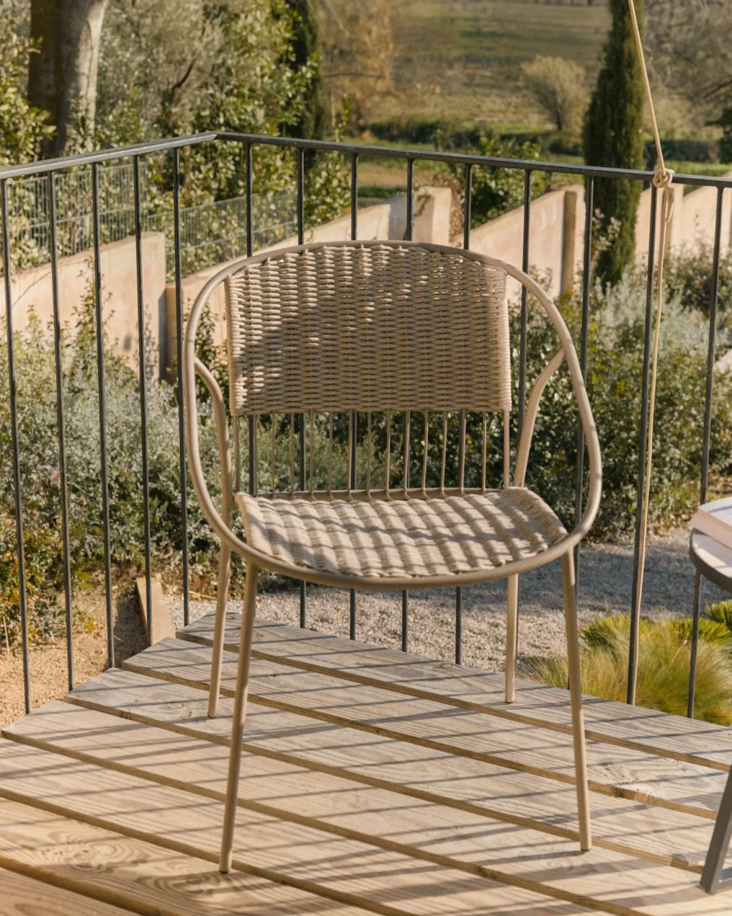 Tuinstoelen-Kave Home Atrani Tuinstoel Taupe