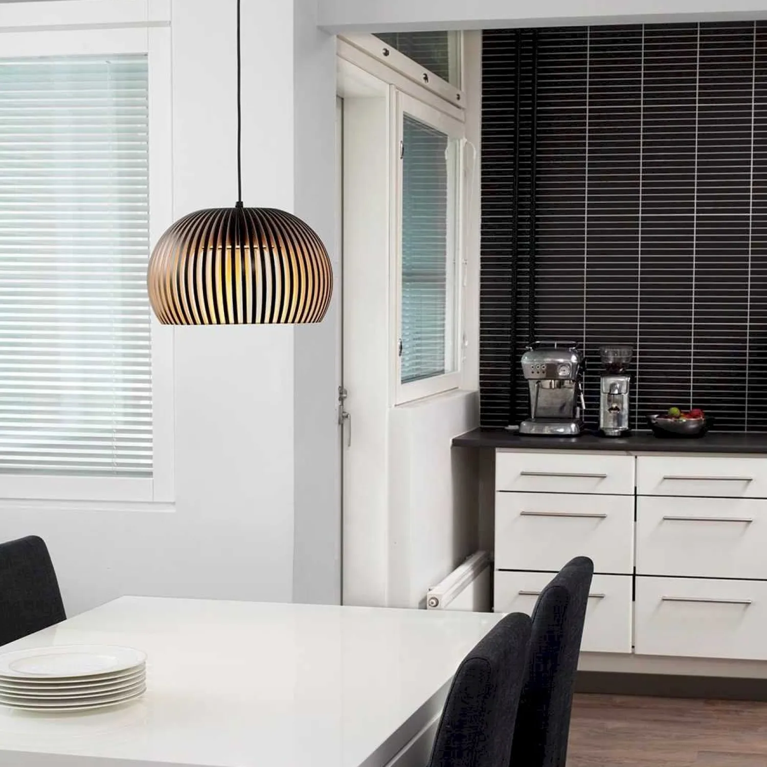 Hanglampen|Hanglampen-Secto Design Atto 5000 Hanglamp Zwart