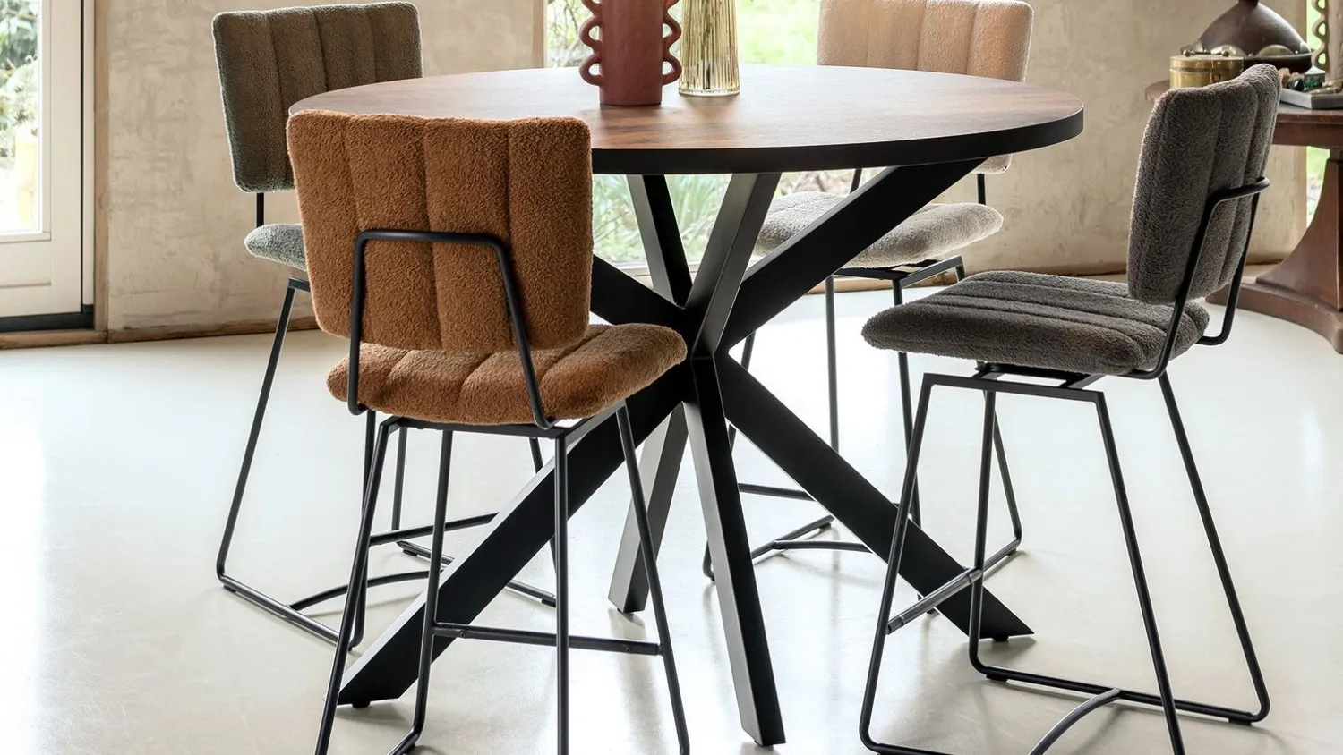 Houten Bartafels|Ronde Bartafels-Henders en Hazel Avalox Bartafel Naturel