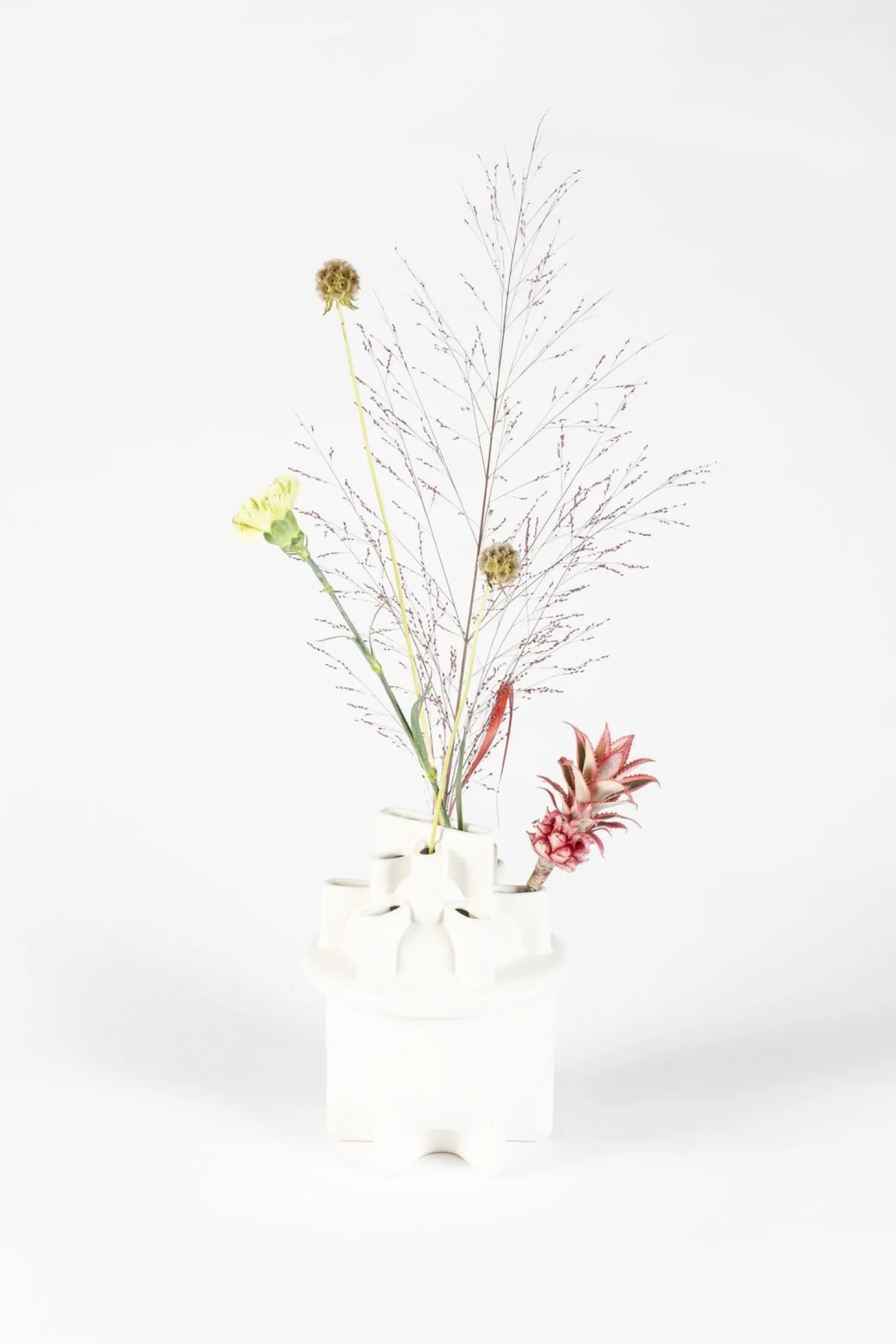 Vazen & Potten-Zuiver Bassin Vaas White