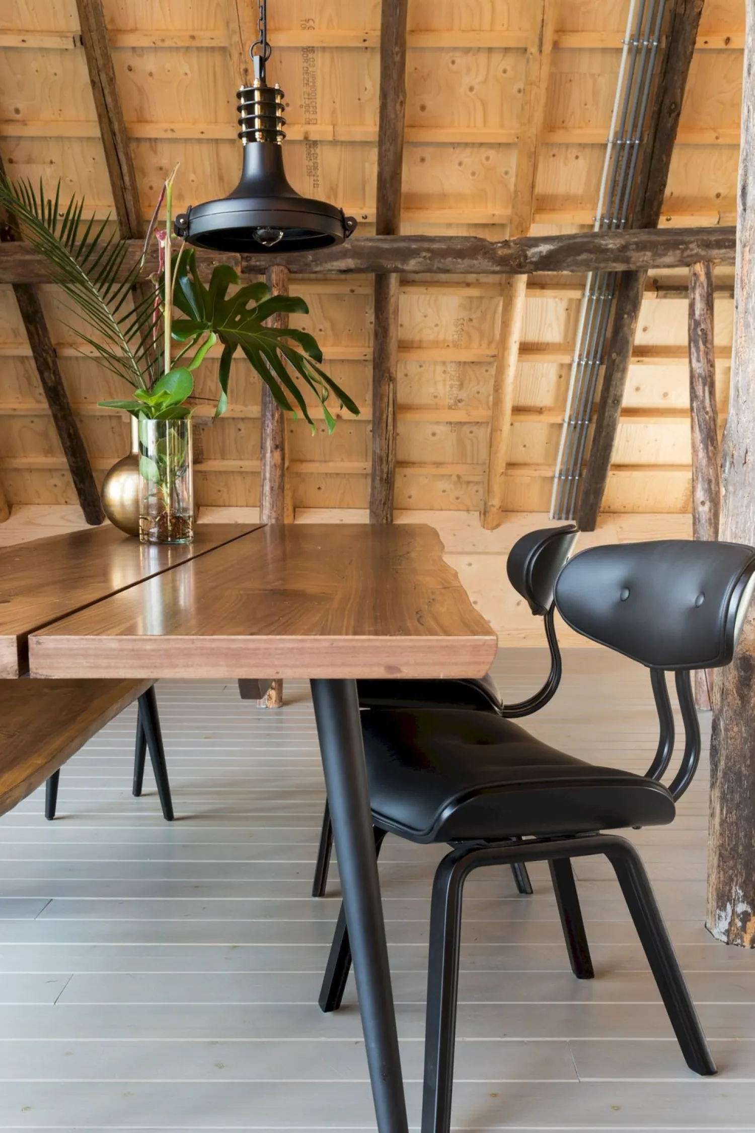 Eetkamerstoelen Zonder Armleuning-Dutchbone wood Eetkamerstoel Black