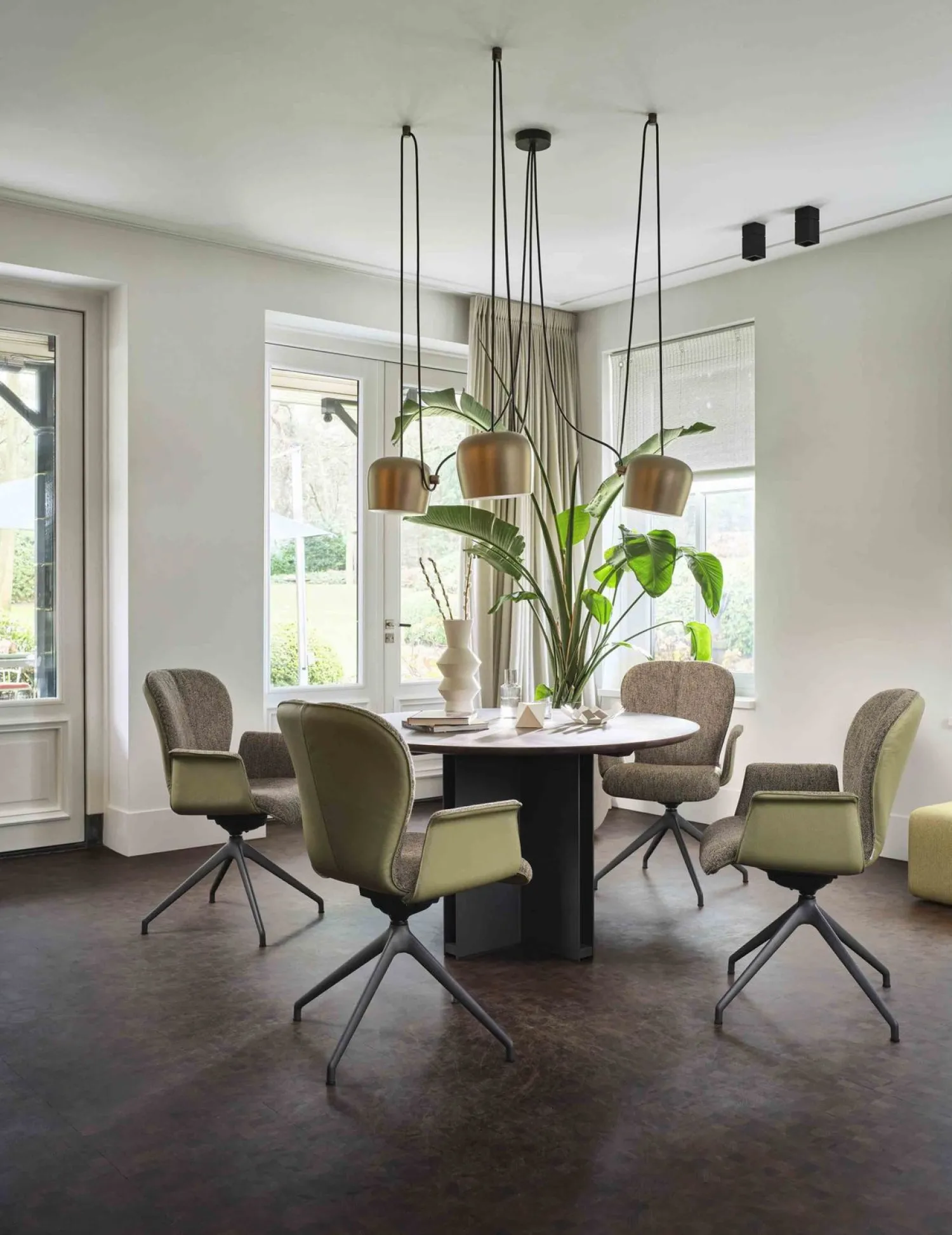 Design Stoelen|Eetkamerstoelen Met Armleuning-Bert Plantagie Blake Armstoel Bruin, Grijs