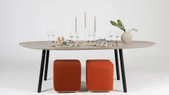 Houten Eettafels|Organische Eettafels-Studio HENK Blob New Classic Eettafel Natural Light