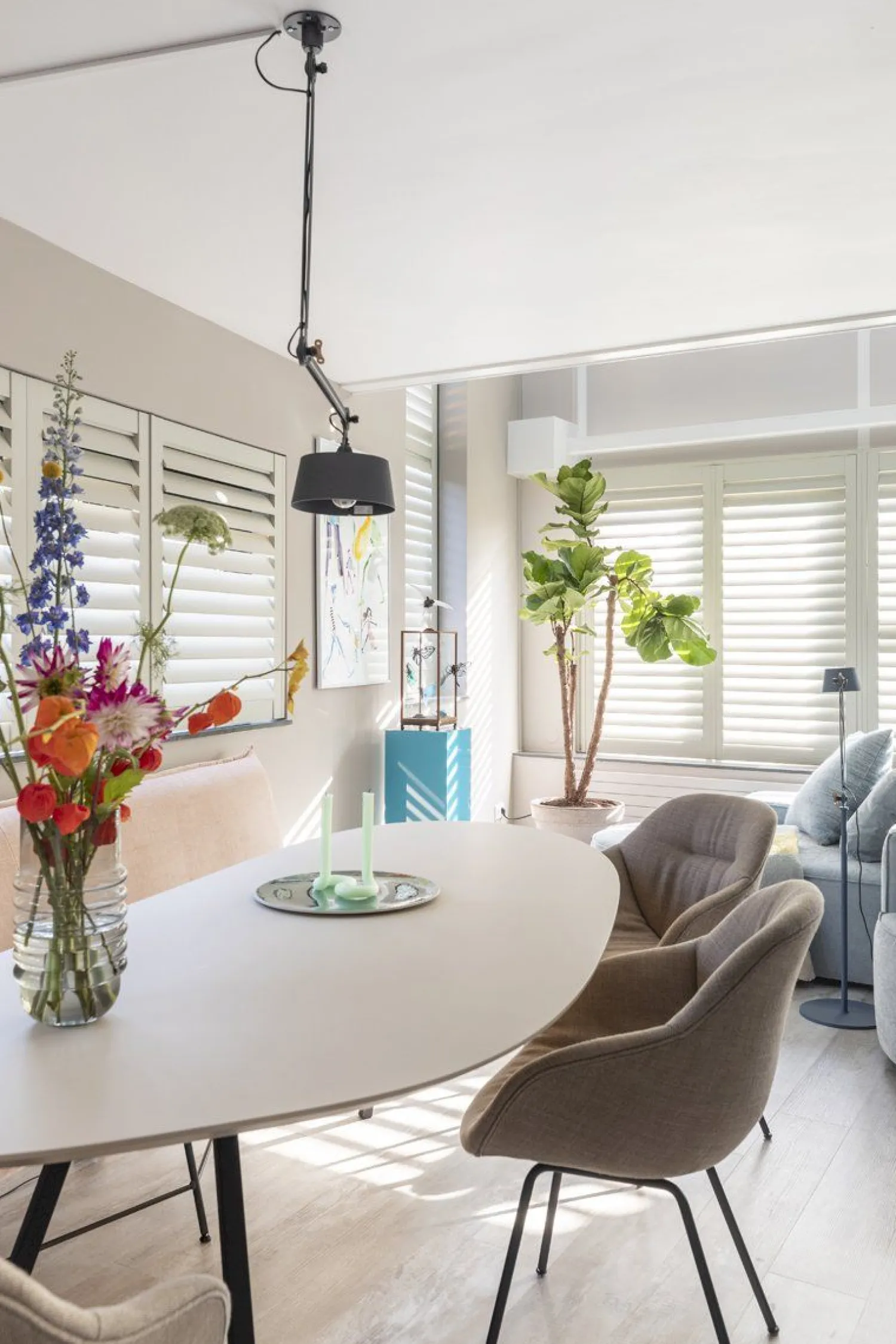 Houten Eettafels|Organische Eettafels-Studio HENK Blob Slim Co Eettafel Natural Light