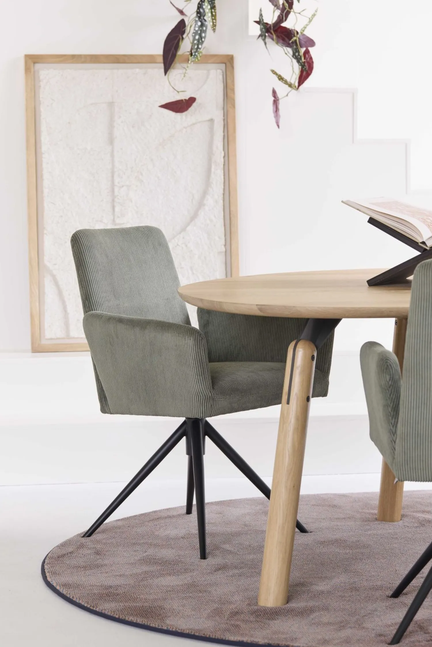 Design Stoelen-Bert Plantagie Bobby Eetkamerstoel Beige