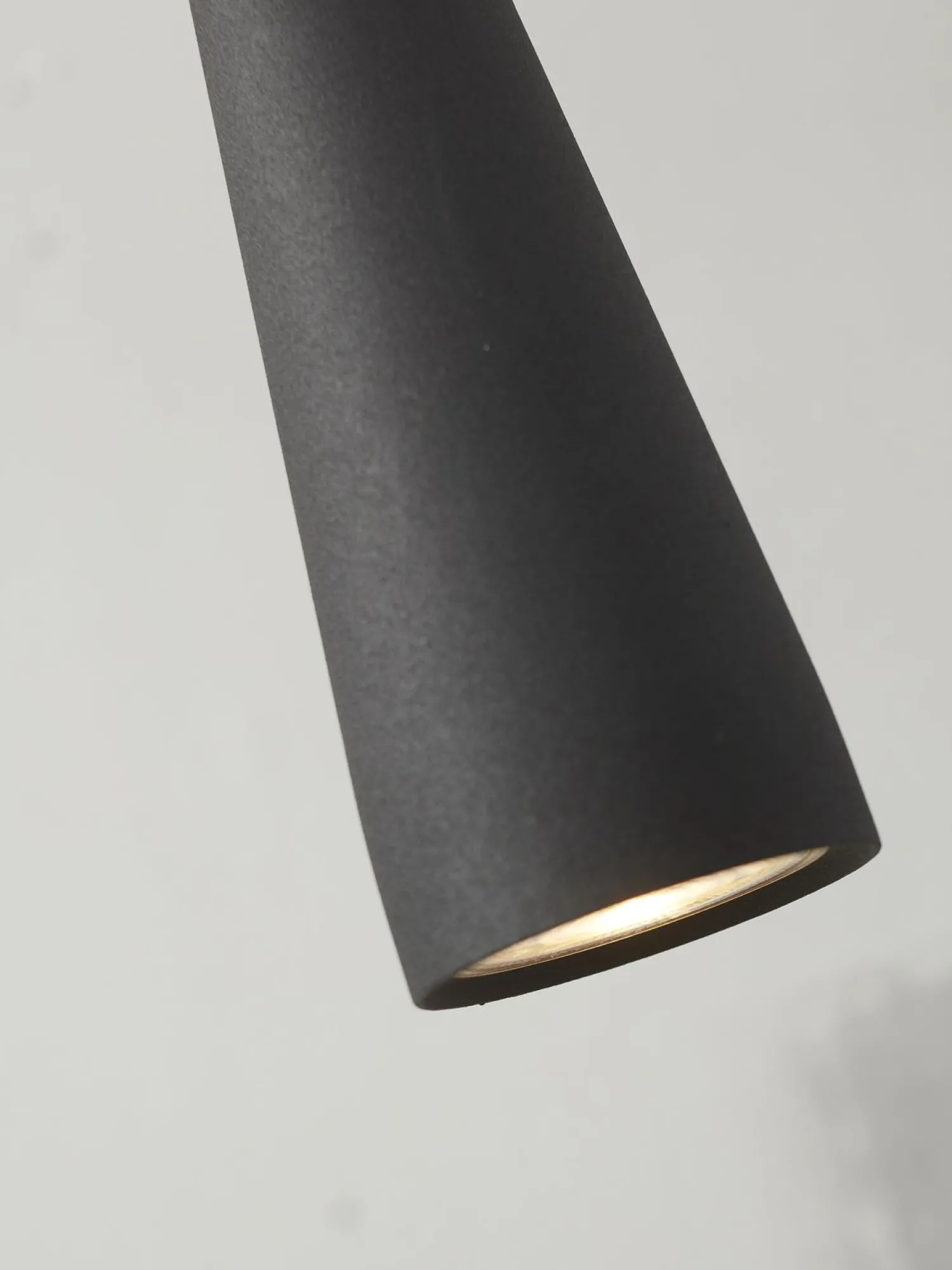Industriële Hanglampen|Industriële Hanglampen-It's about RoMi Bordeaux Hanglamp Black