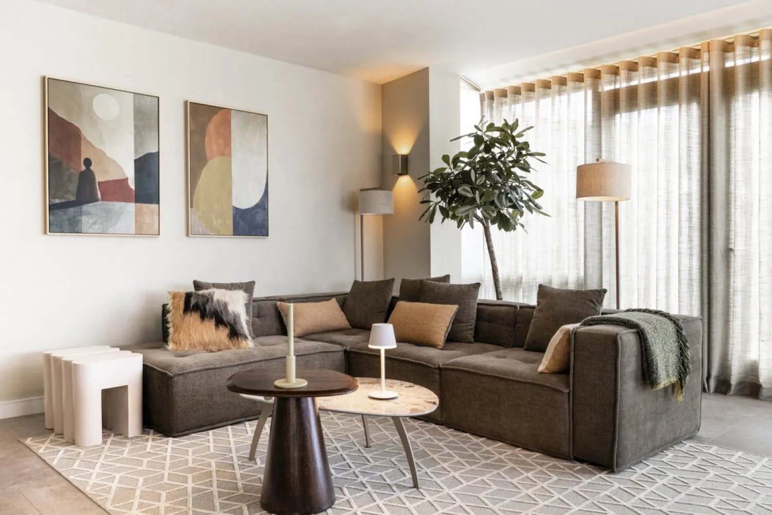 Moderne Vloerlampen|Vloerlampen-It's about RoMi Boston M Vloerlamp Sand, Light Linen