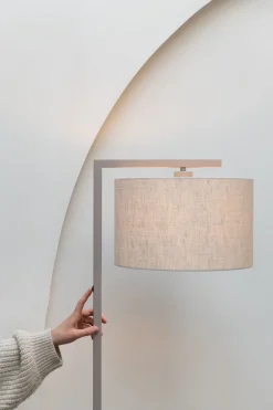 Moderne Vloerlampen|Vloerlampen-It's about RoMi Boston M Vloerlamp Sand, Dark Linen