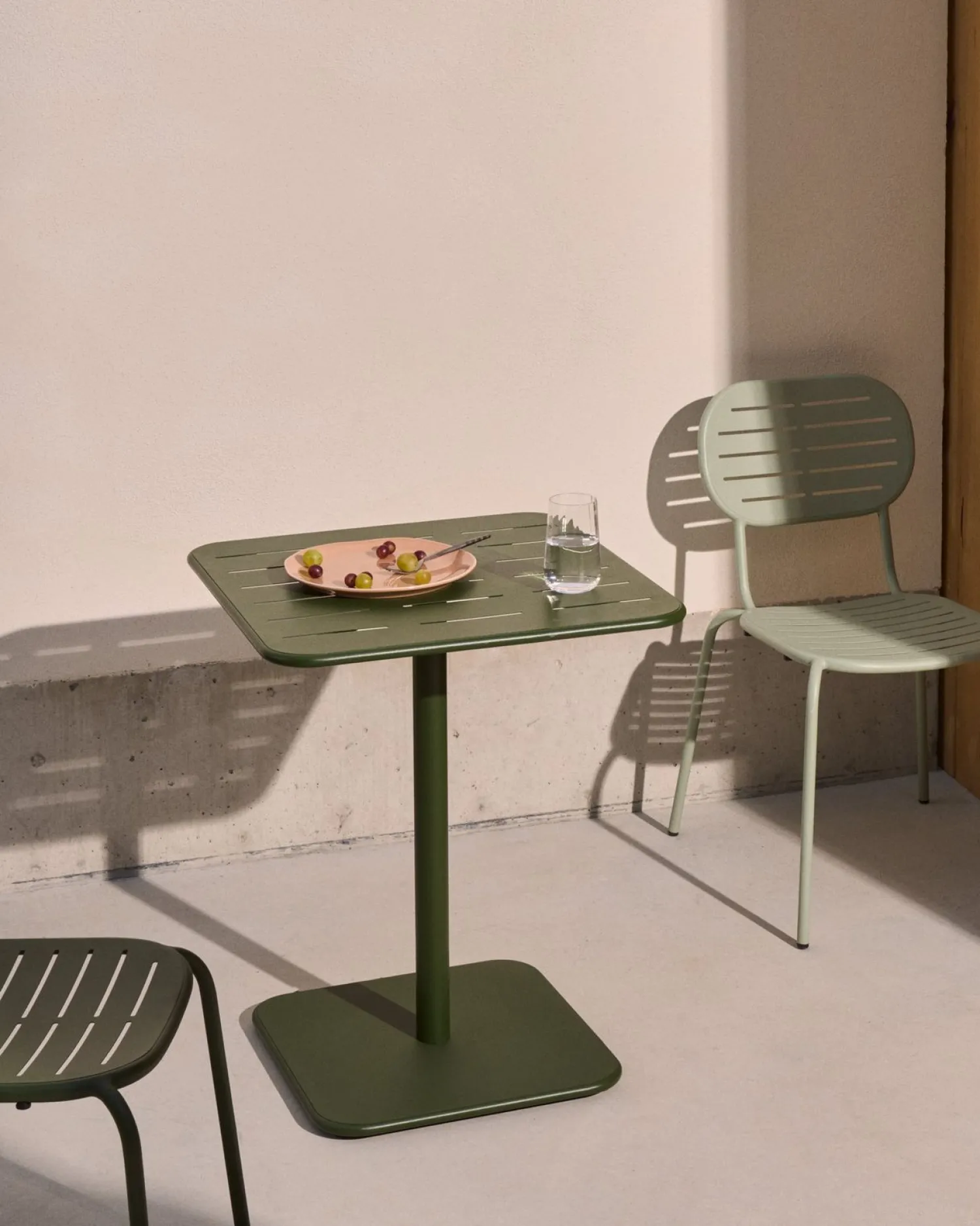 Tuintafels-Kave Home Brai Outdoor Bistrotafel Groen