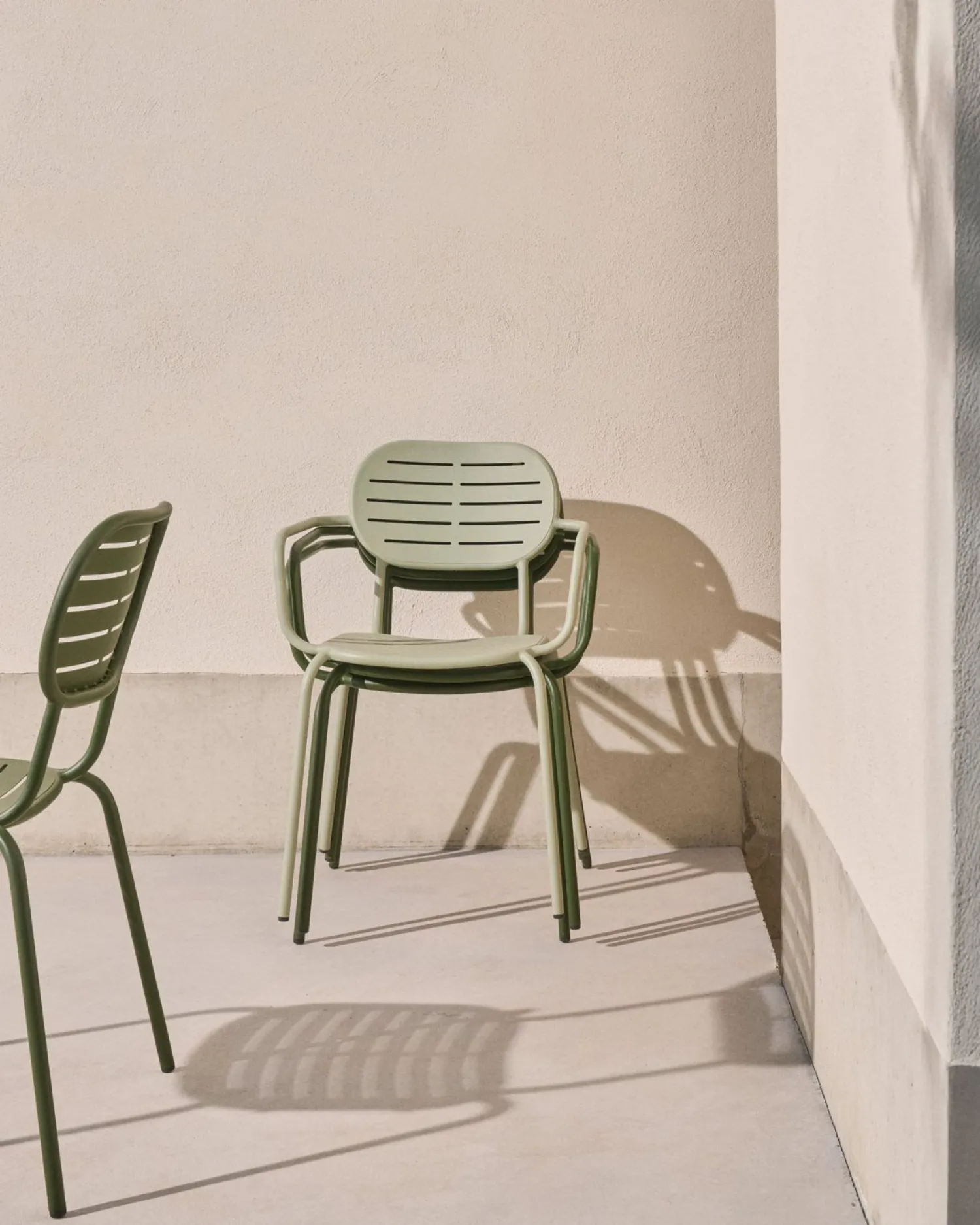 Tuinstoelen-Kave Home Brai Tuin Armstoel Donkergroen