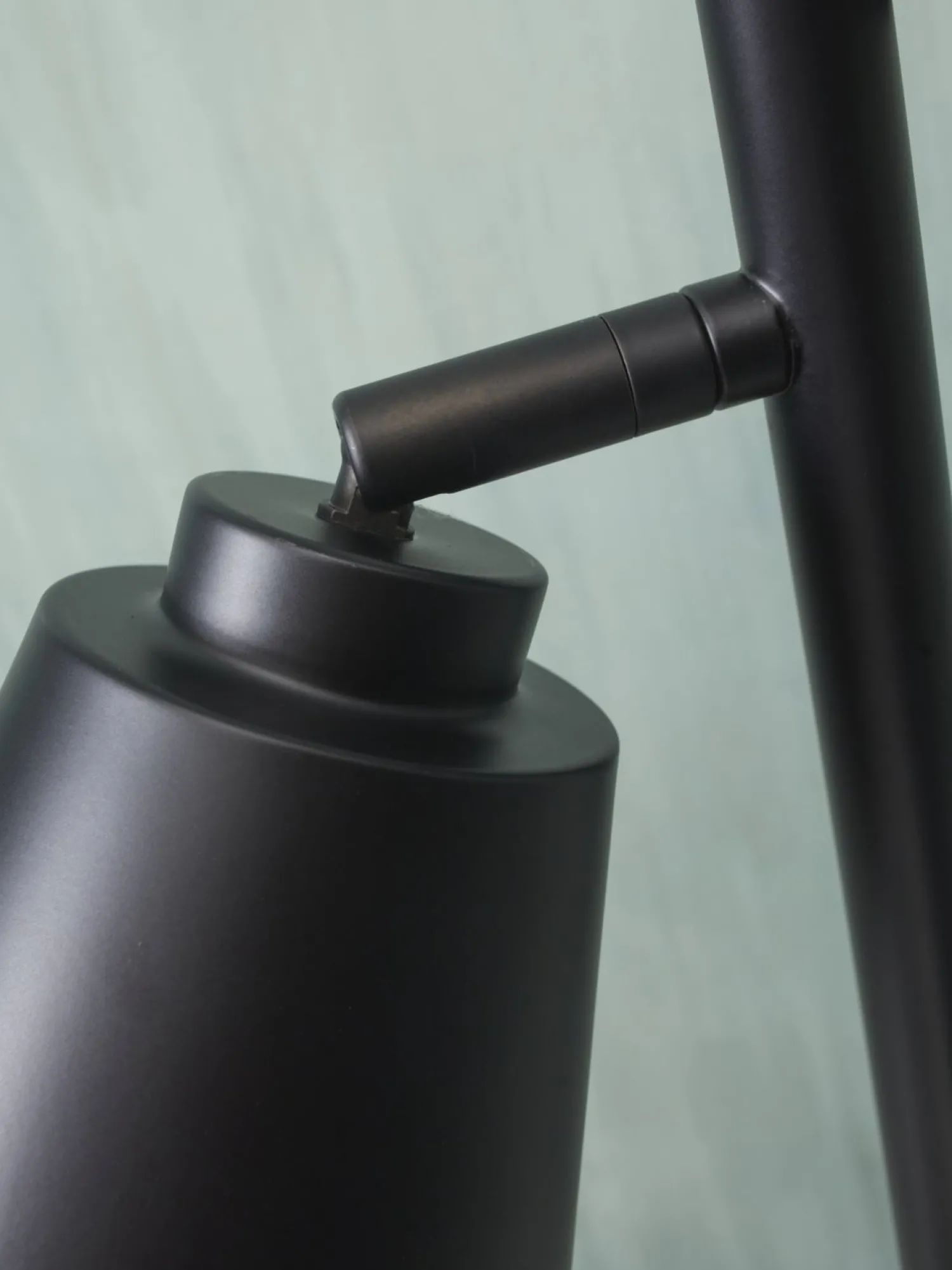 Industriële Vloerlampen|Vloerlampen-It's about RoMi Bremen 2 spots Vloerlamp Black