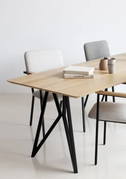 Houten Eettafels|Rechthoekige Eettafels-Studio HENK Butterfly Black Eettafel Naturel