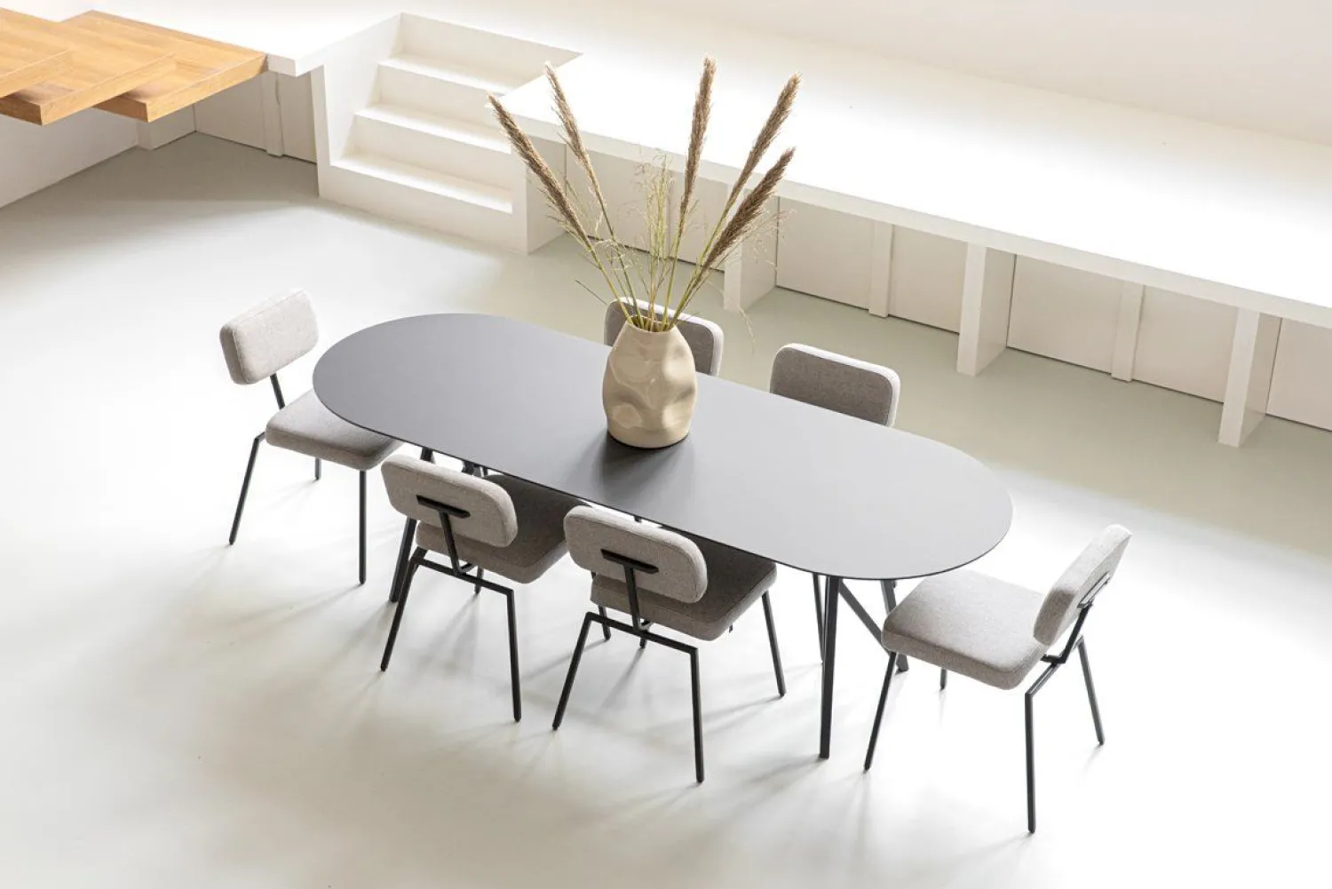 Houten Eettafels|Ovale Eettafels-Studio HENK Butterfly Plat Ovaal Eettafel Zwart