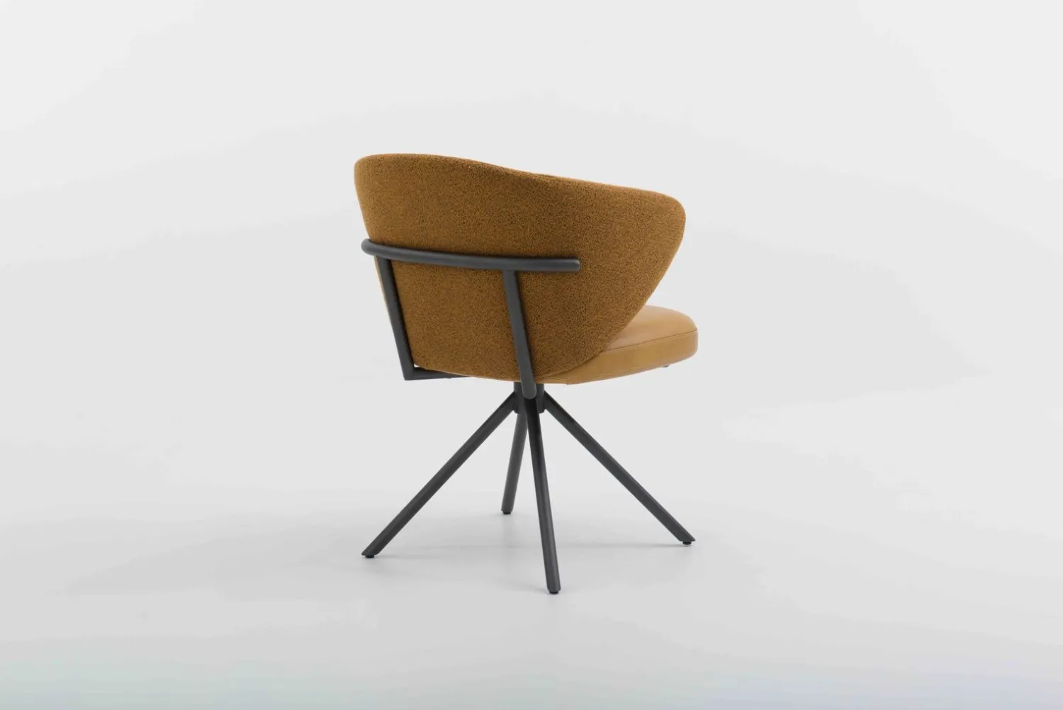 Design Stoelen|Draaibare Eetkamerstoelen-Bert Plantagie Calix Statief Eetkamerstoel Light Grey