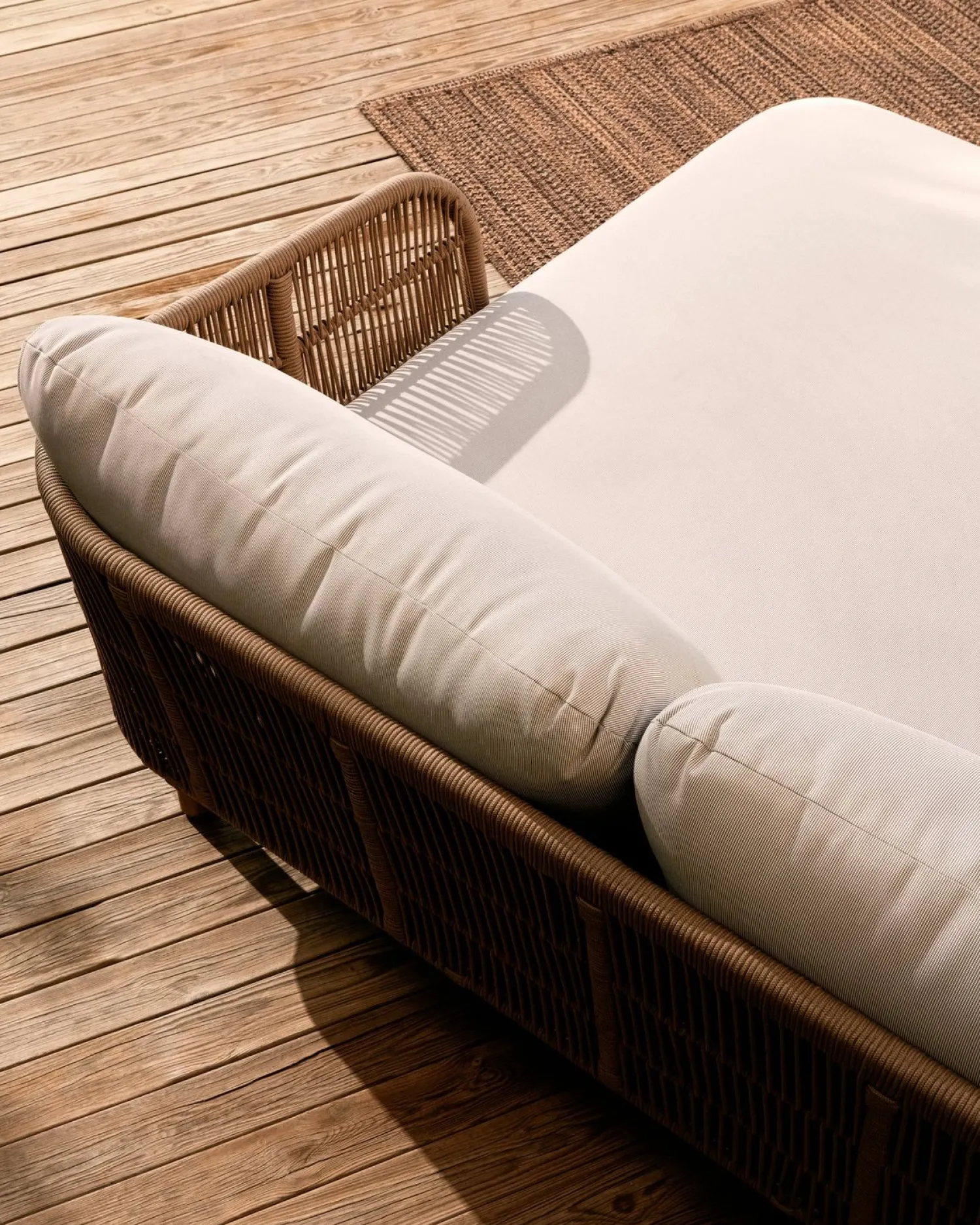 Tuinbanken-Kave Home Catalina Ligbed Beige, Bruin