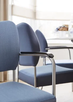 Design Stoelen|Eetkamerstoelen Met Armleuning-Bert Plantagie Chacha Armstoel Naturel