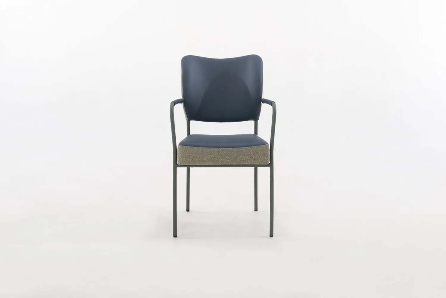 Design Stoelen|Eetkamerstoelen Met Armleuning-Bert Plantagie Chacha Armstoel Naturel