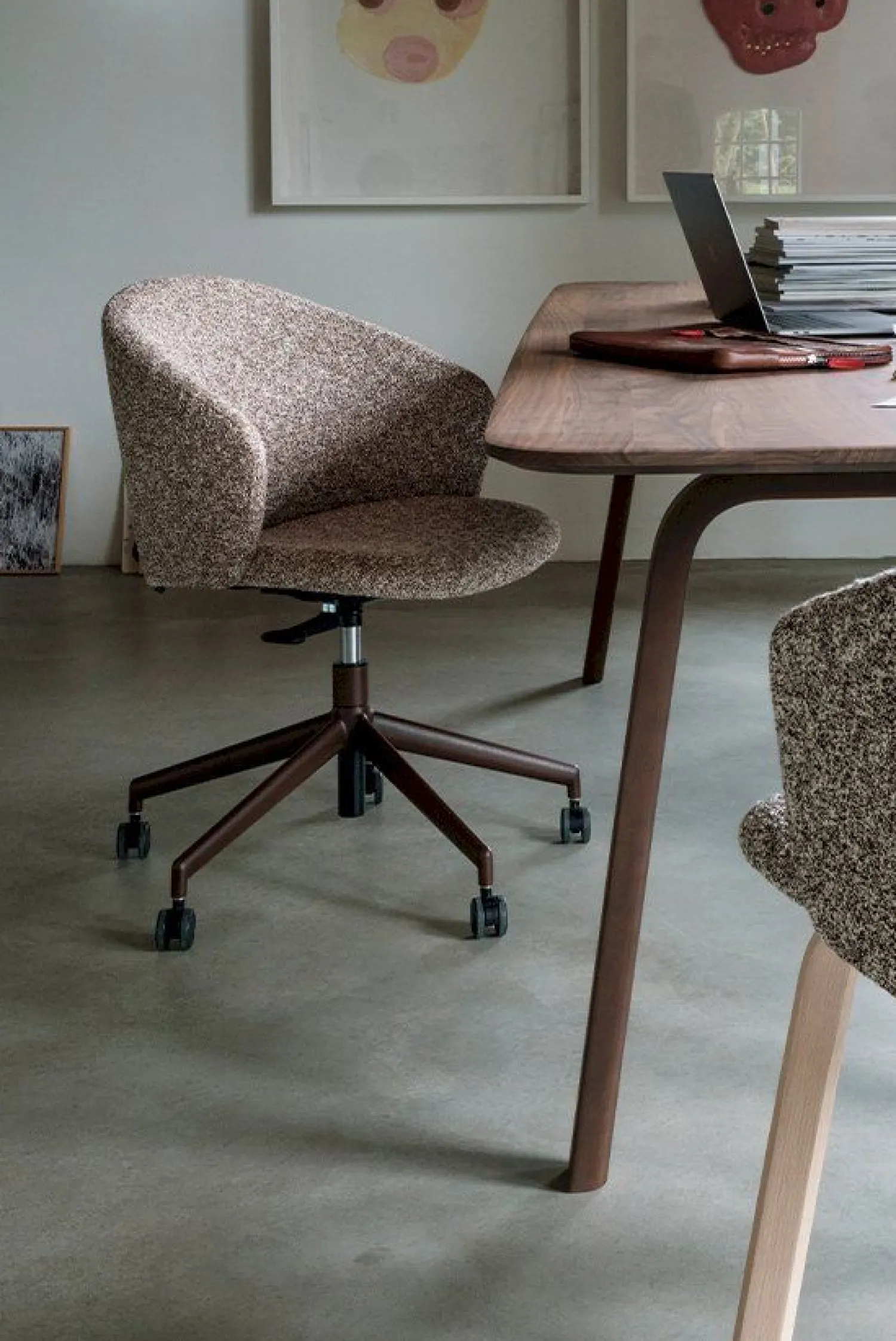 Design Stoelen|Eetkamerstoelen Met Wieltjes-Arco Close Eetkamerstoel Antraciet
