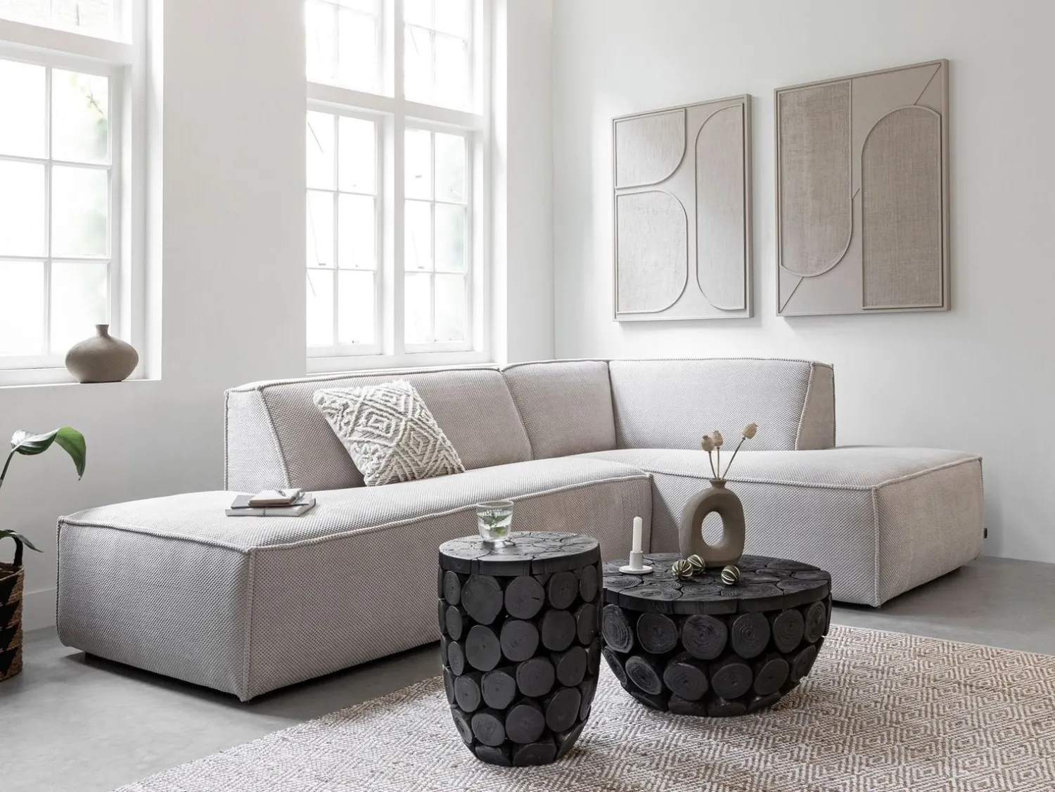 Houten Salontafels|Ronde Salontafels-MUST Living Cone Salontafel Zwart