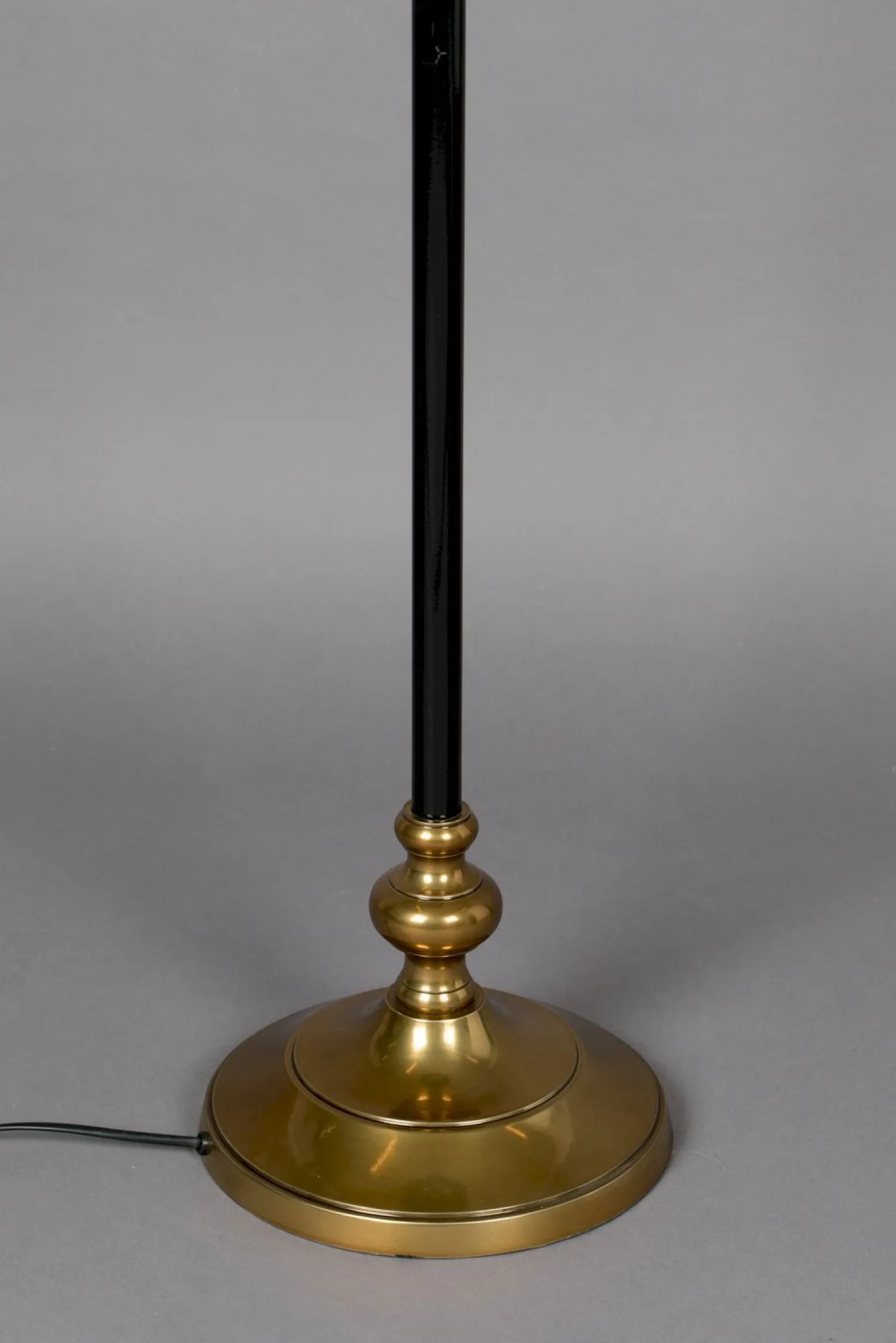 Industriële Vloerlampen|Vloerlampen-Dutchbone Cresta Vloerlamp Zwart, goud