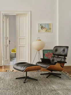 Relaxfauteuils|Leren Fauteuils-Vitra Eames Lounge Chair & Hocker Nero, Naturel