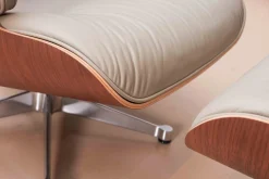 Leren Fauteuils|Design Fauteuils-Vitra Eames Lounge Chair & Hocker Sand Sable