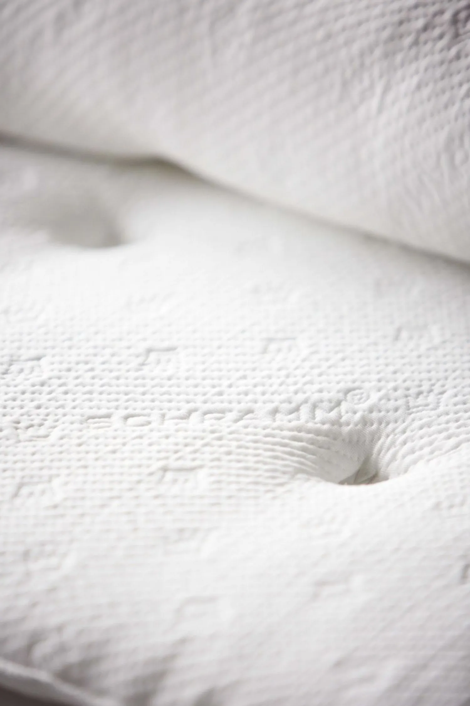 Koudschuim Matrassen|Pocketvering Matrassen-Schramm Emotion Luxe Matras Wit