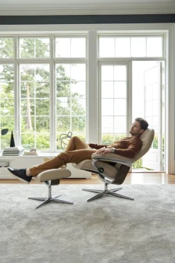 Leren Fauteuils|Relaxfauteuils-Stressless Erik M Relaxfauteuil + Hocker Cognac