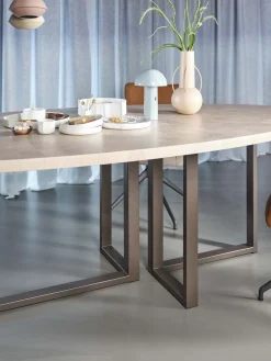 Houten Eettafels|Ovale Eettafels-Bert Plantagie Eris Eettafel Naturel