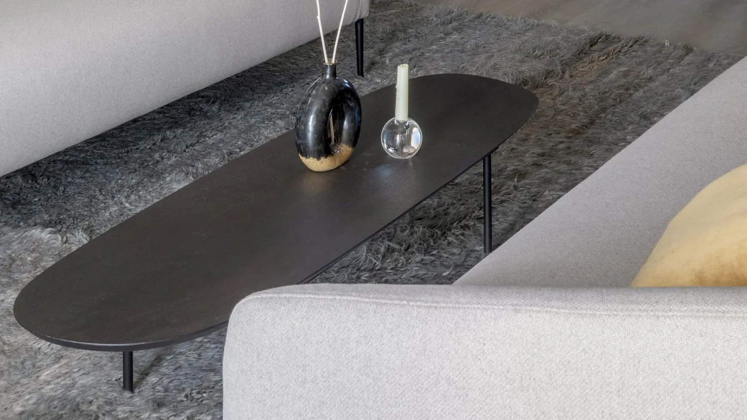 Houten Salontafels|Ovale Salontafels-Eijerkamp Collectie Fender Salontafel Smoked Brown