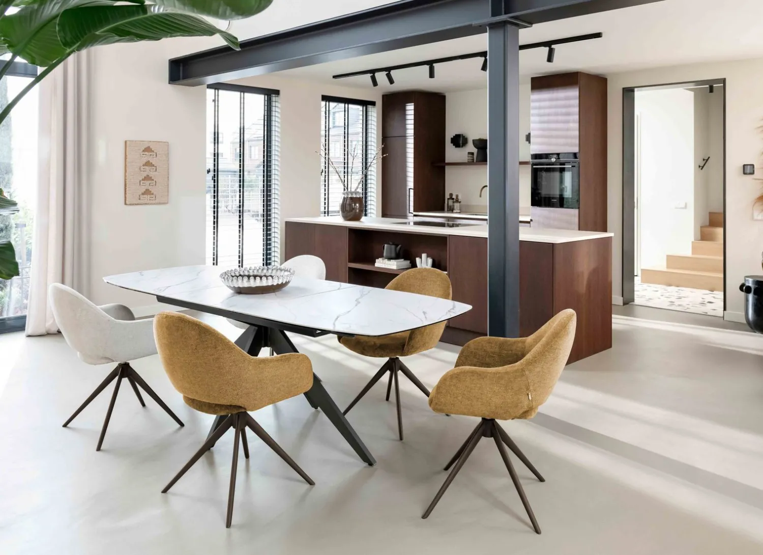 Eetkamerstoelen Met Armleuning-XOOON Finnly Armstoel Oker