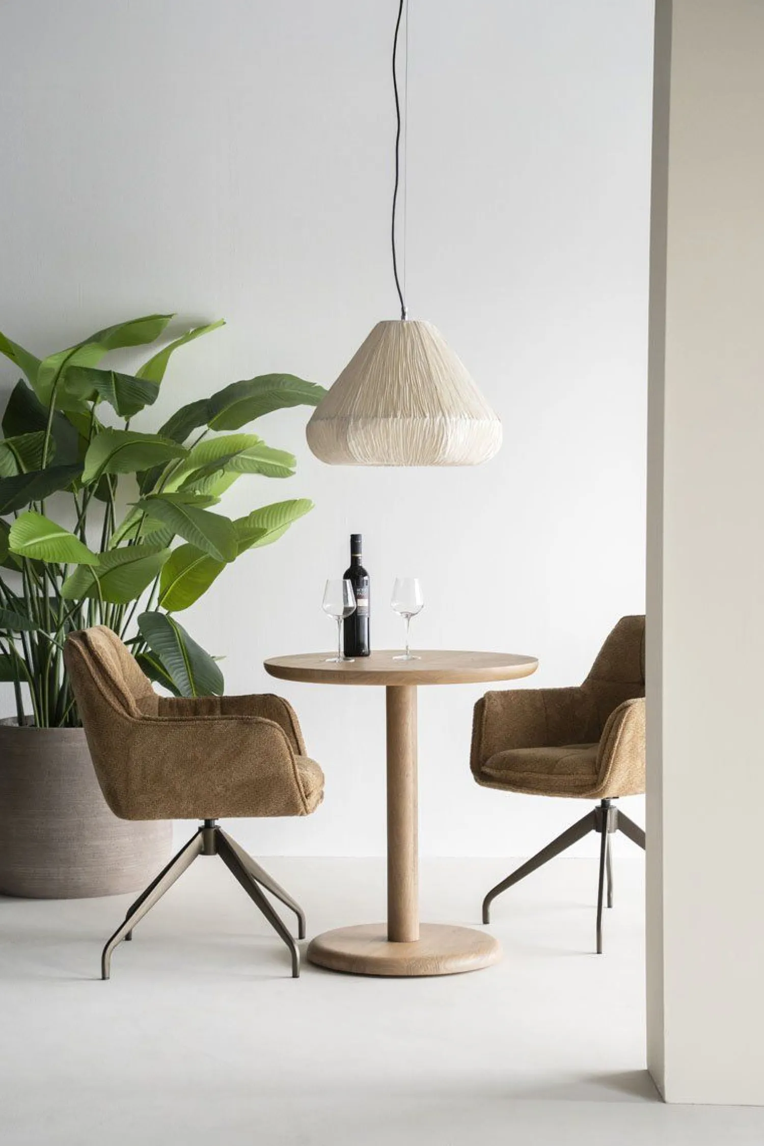 Houten Bijzettafels-Eleonora Florent Rond Bijzettafel Lichtbruin