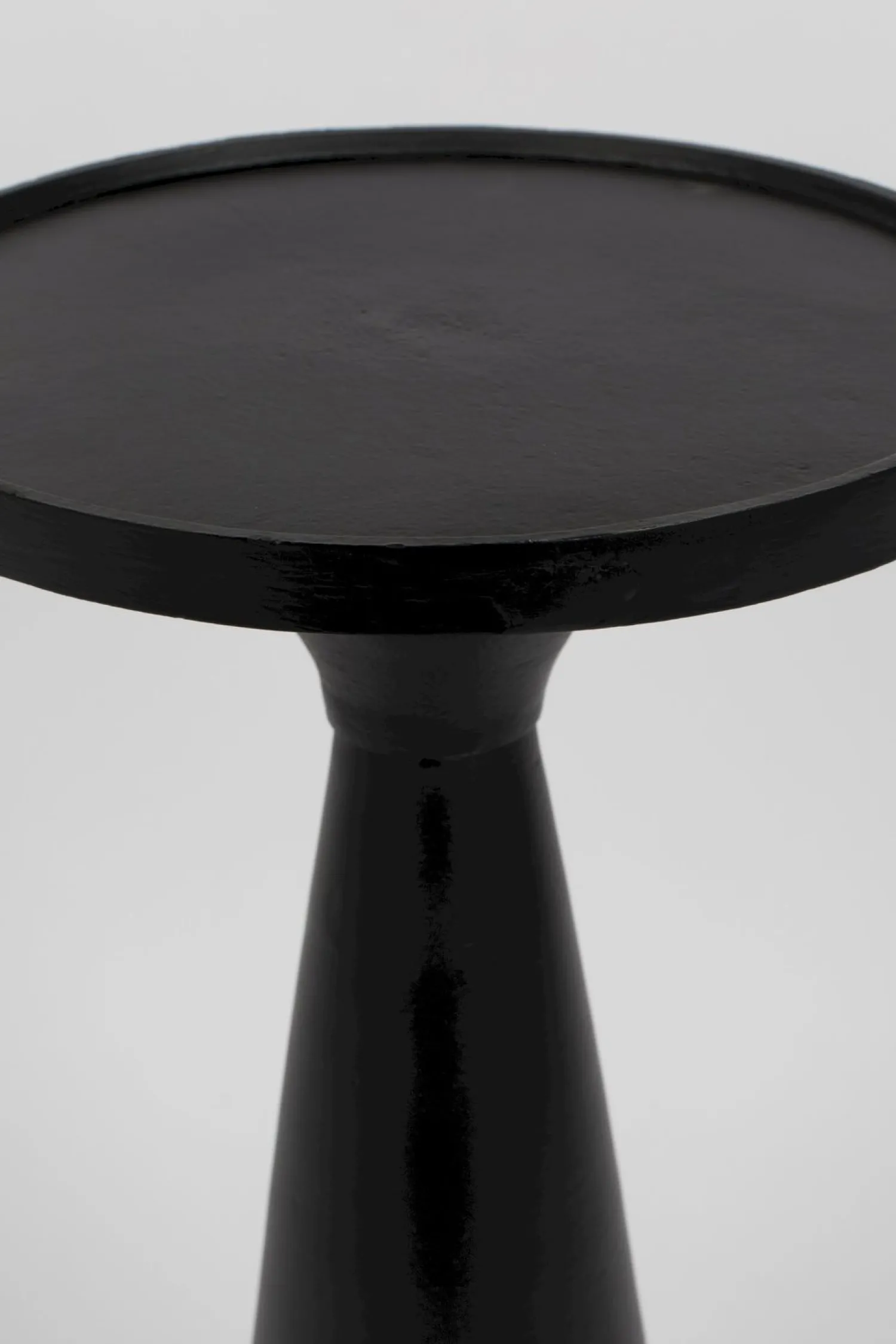 Ronde Bijzettafels-Zuiver Floss Bijzettafel Black