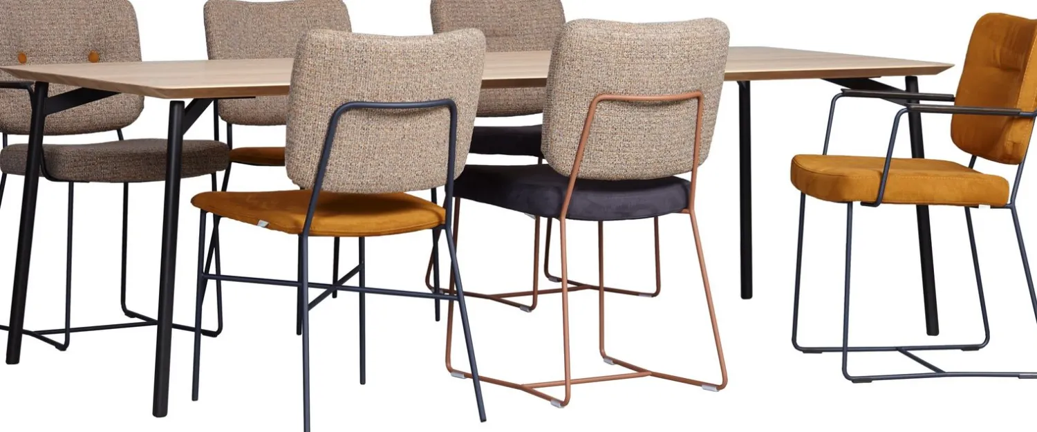 Houten Eettafels|Rechthoekige Eettafels-Studio HENK Flyta Eettafel Naturel