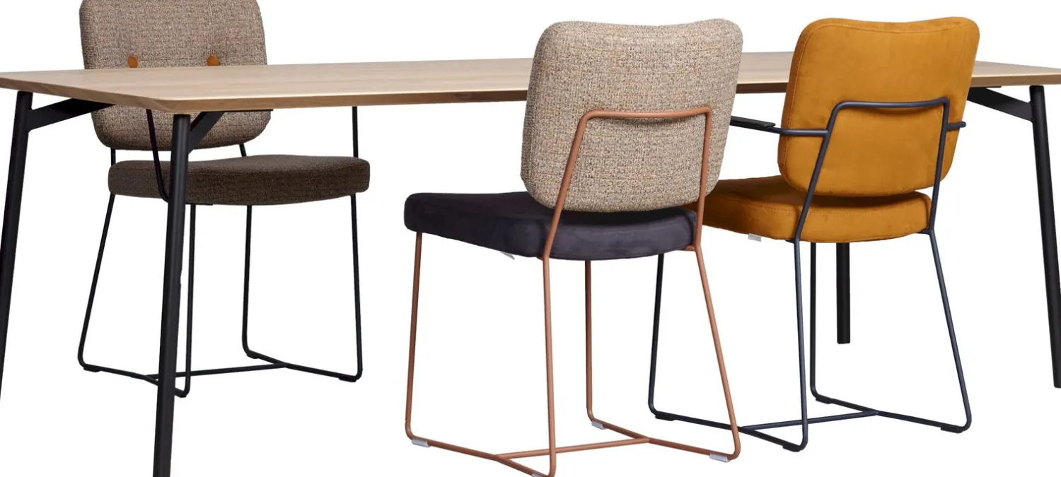 Houten Eettafels|Rechthoekige Eettafels-Studio HENK Flyta Eettafel Naturel