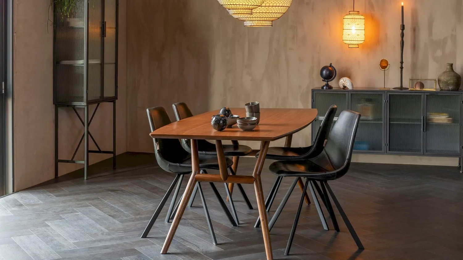 Kuipstoelen|Eetkamerstoelen Zonder Armleuning-Dutchbone Franky Eetkamerstoel Black