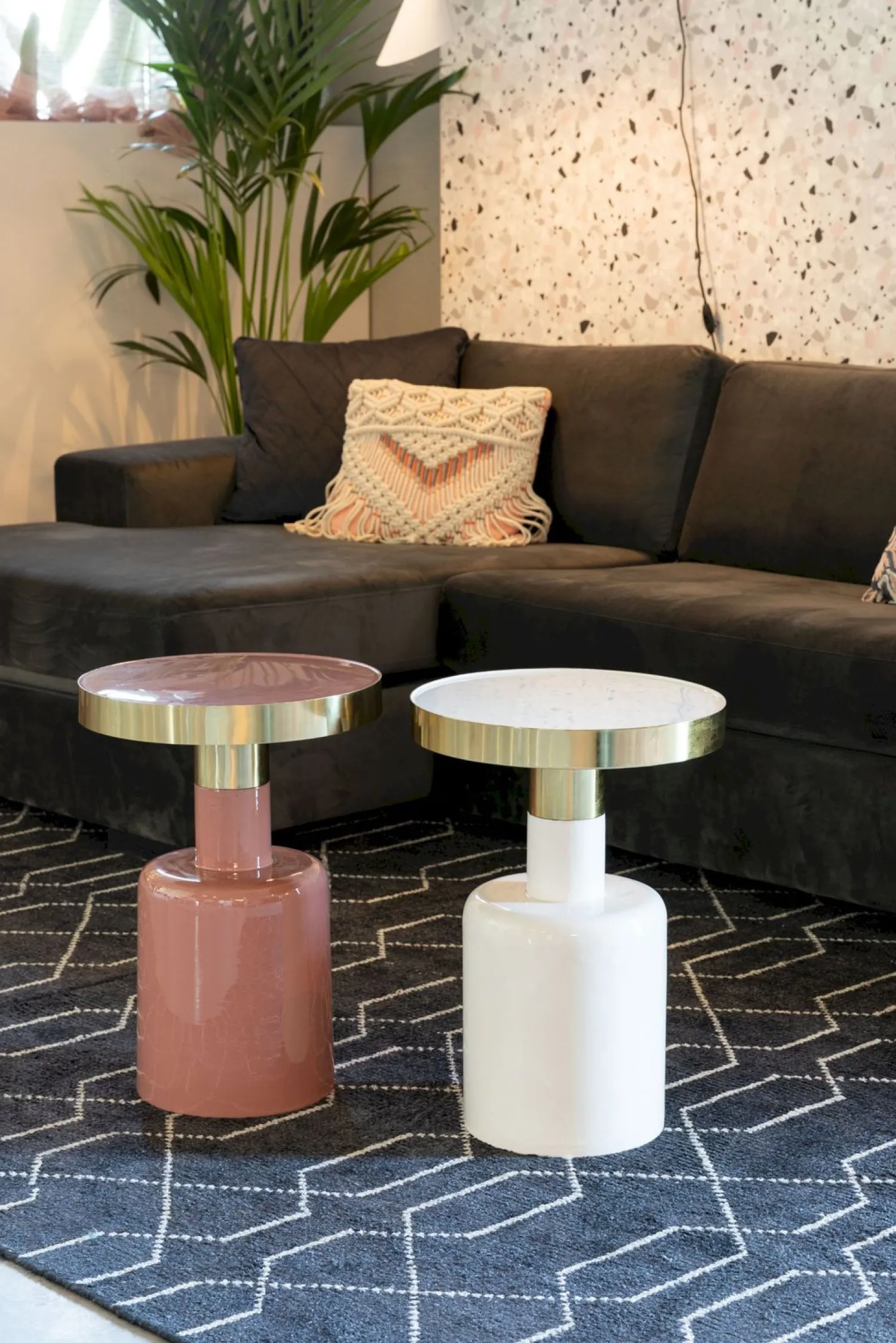 Ronde Bijzettafels-Zuiver Glam Bijzettafel Roze