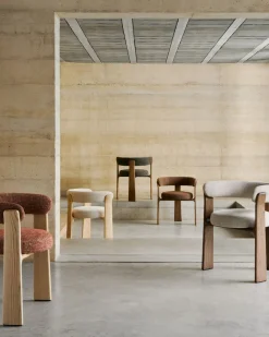 Design Stoelen-Kave Home Granite Armstoel Bruin
